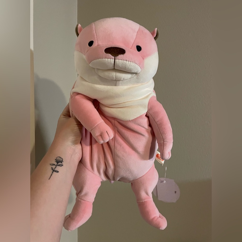 NWT Shinada global peach otter